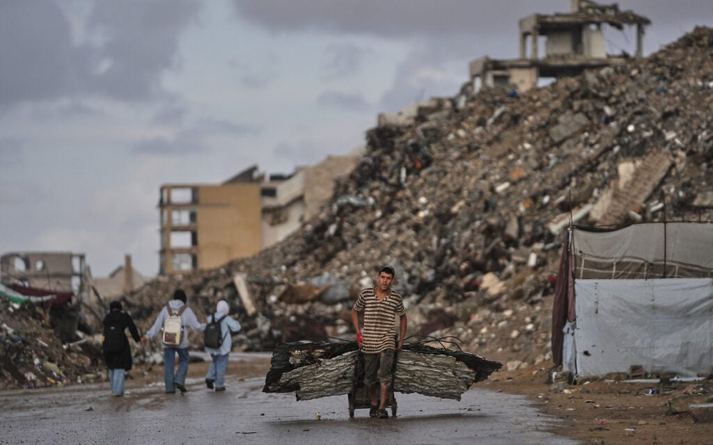 IDF says it killed 3 Hamas operatives over weekend as it keeps up Gaza strikes